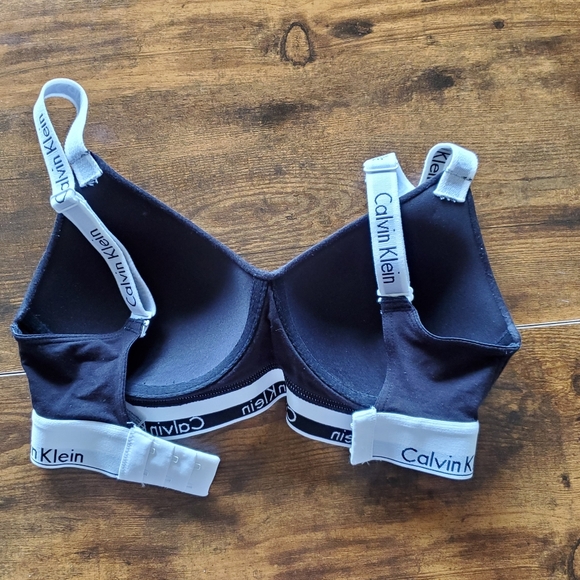Calvin Klein fuller bust bralette DD xs - Picture 2 of 3